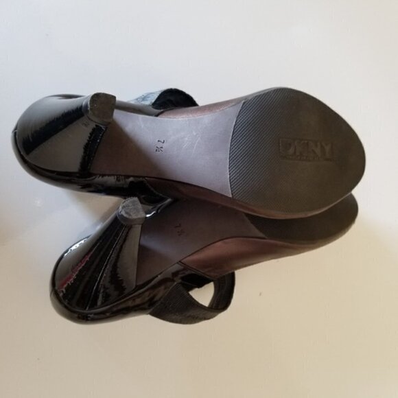 DKNY Peeptoe shoes - Picture 4 of 4